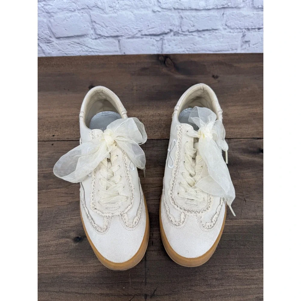 Women's Size 9 Coquette Balletcore Bow Lace Cottagecore Sneakers Cream
